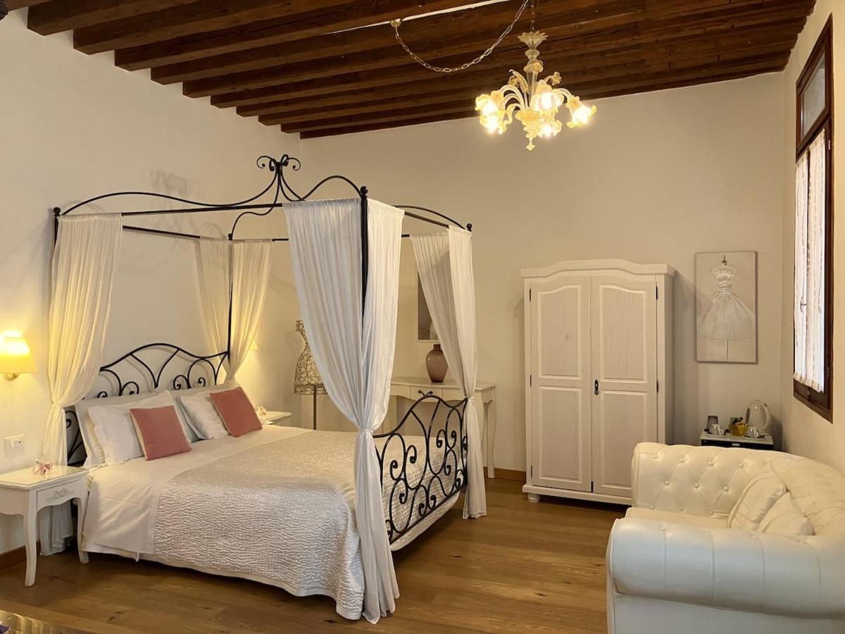 Residenza Corte Antica Couette-café *