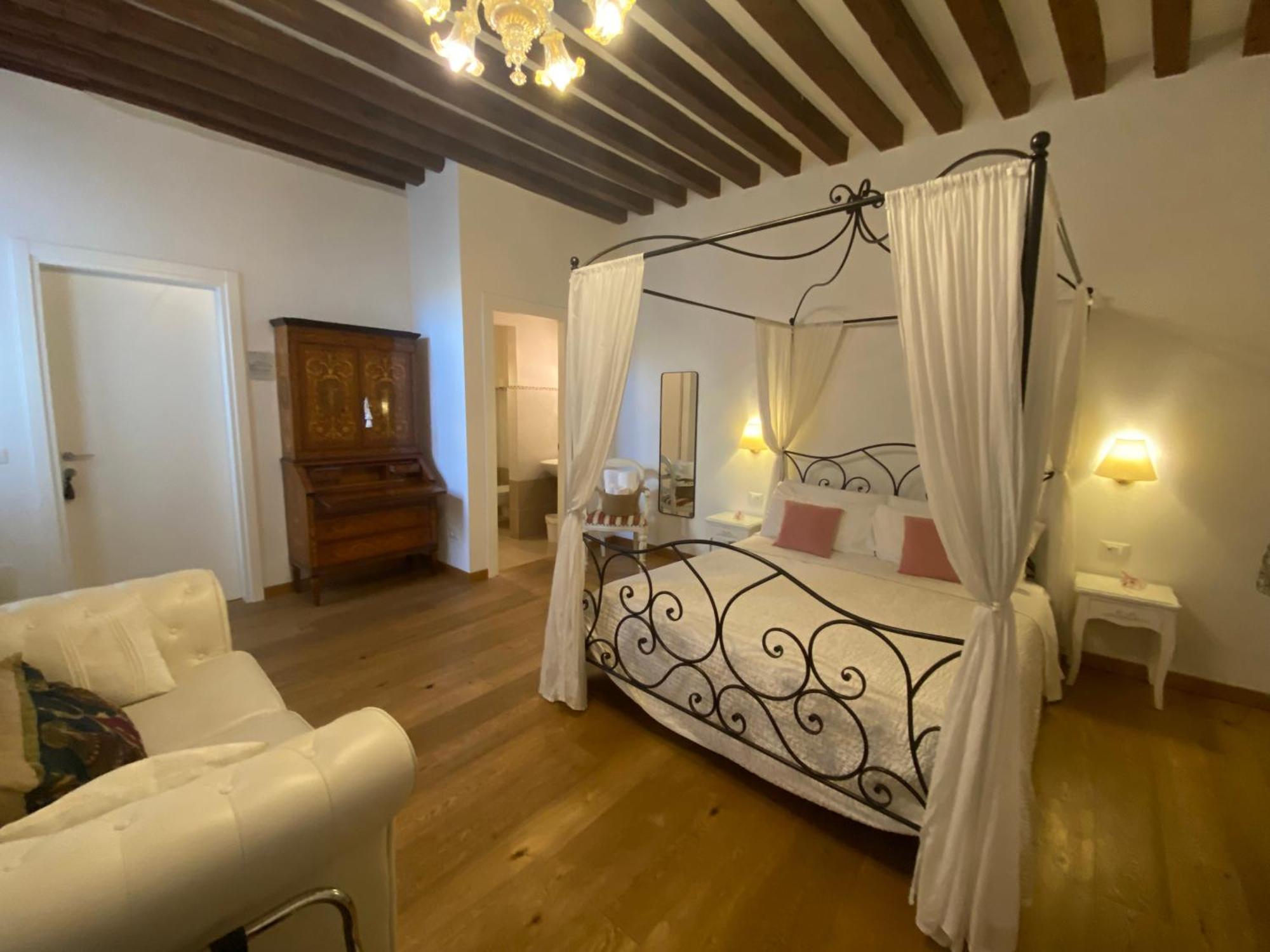 Residenza Corte Antica Couette-café *